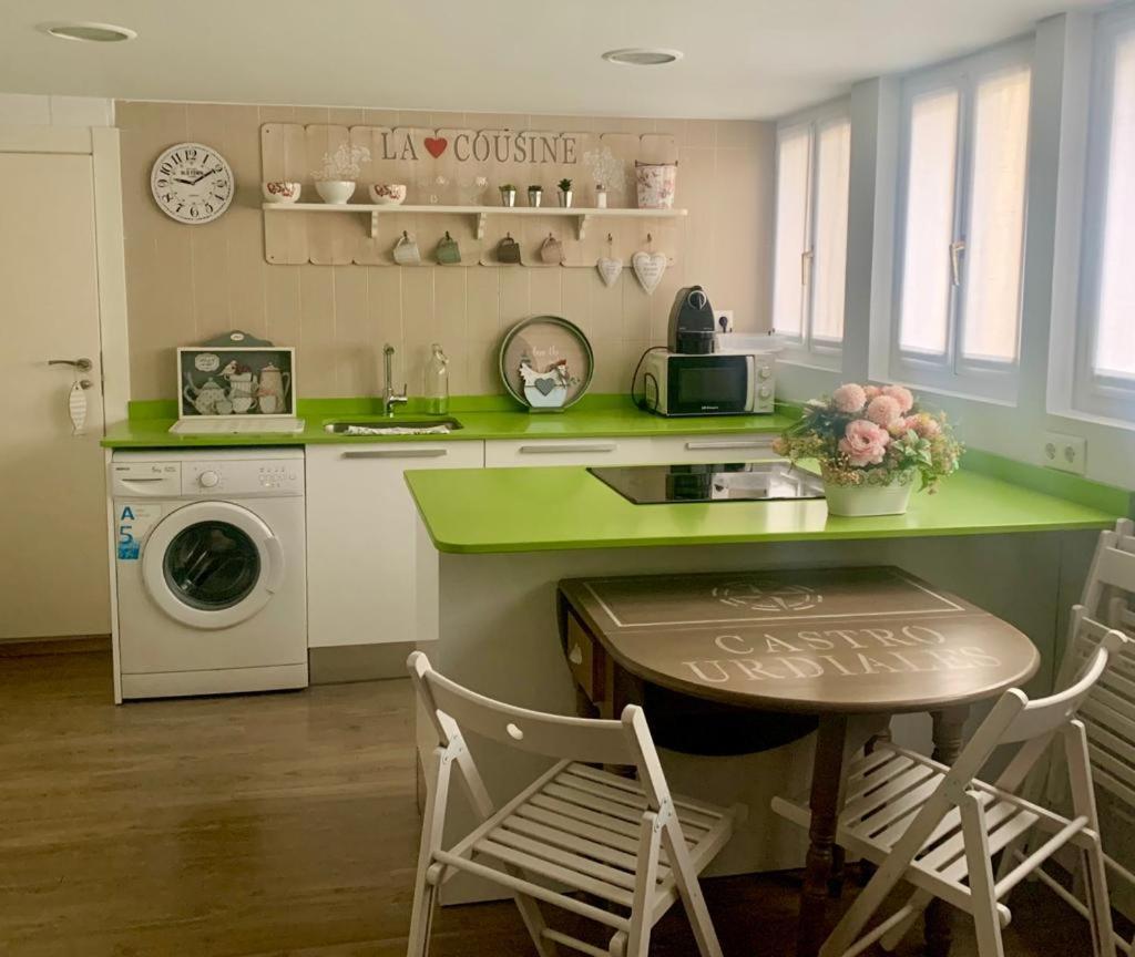 Precioso Apartamento Castro Urdiales Exteriör bild